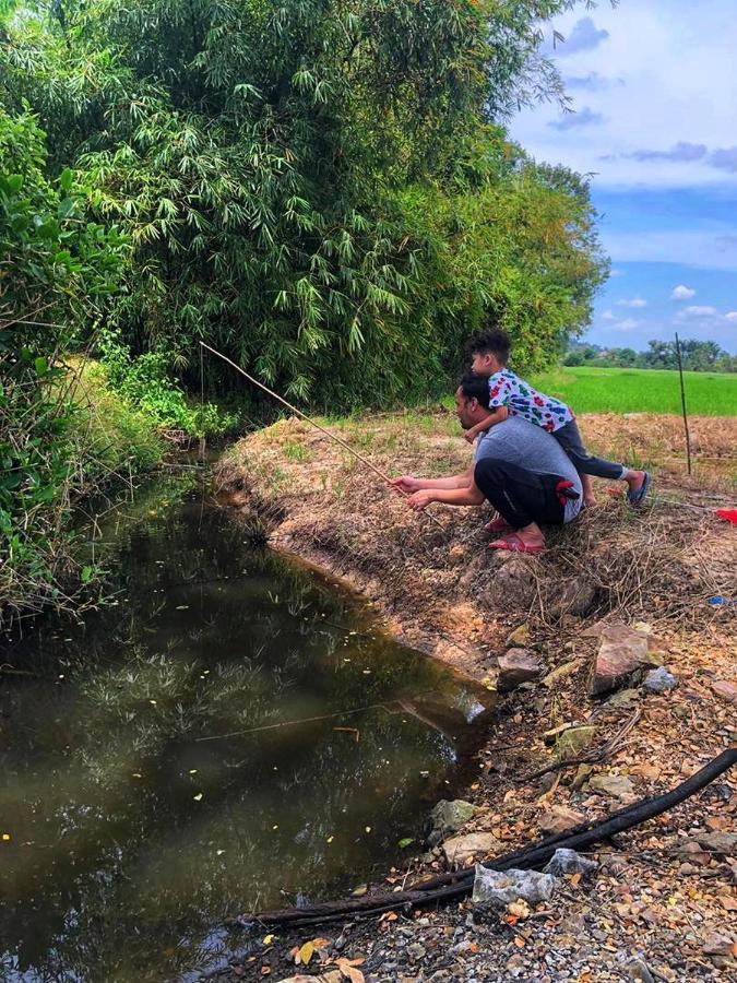 Rumah Kurnia Kangar Buitenkant foto