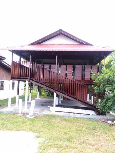 Rumah Kurnia Kangar Buitenkant foto